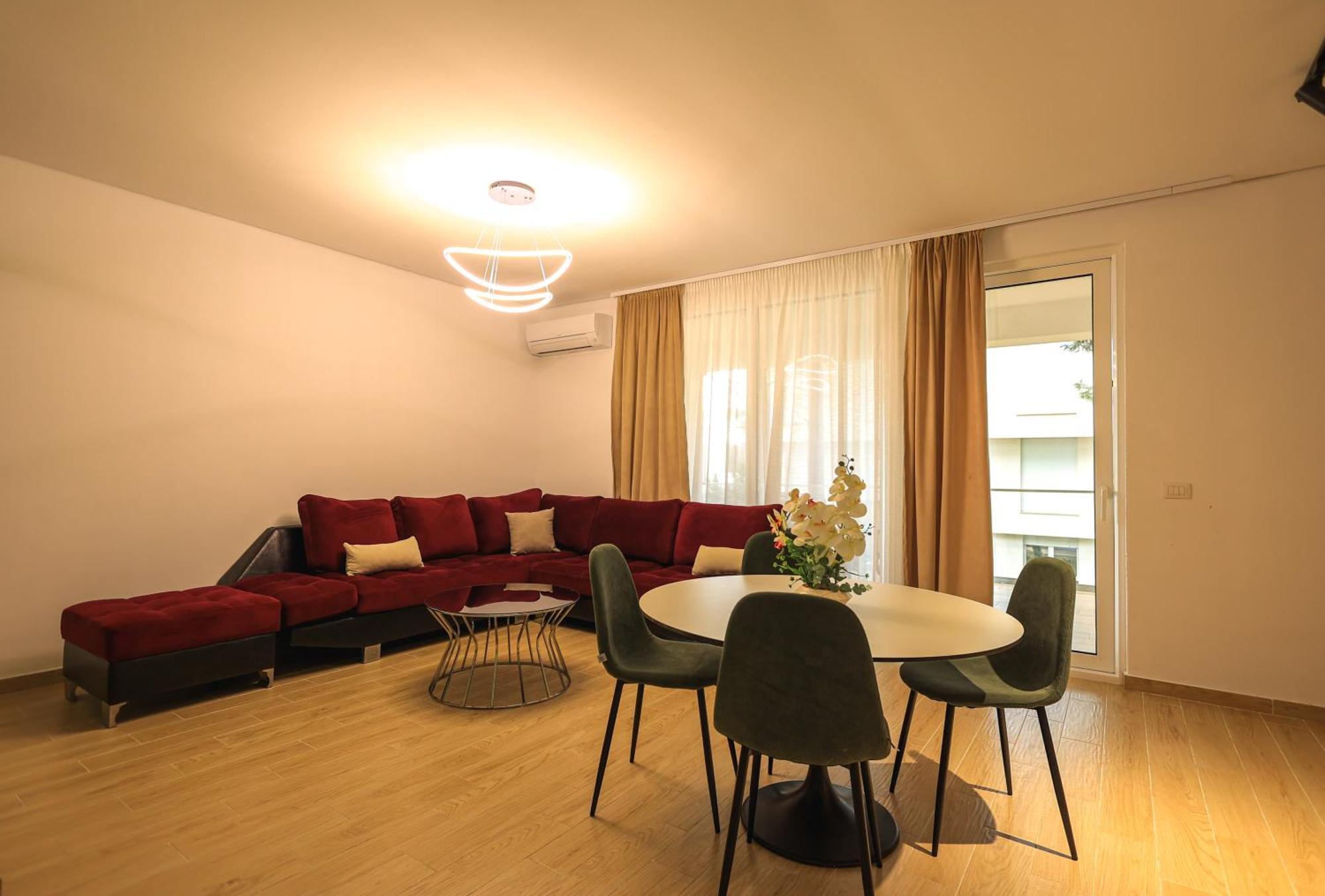 Sanpietro Vacation Apartments Durres Exterior photo